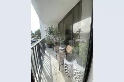 200 Leslie Dr #226, Hallandale Beach, FL 33009 - Photo 12