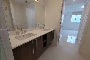 7661 NW 107th Ave, Doral, FL 33178 - Photo 22