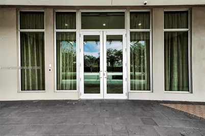 7661 NW 107th Ave #710, Doral, FL 33178 - Photo 2