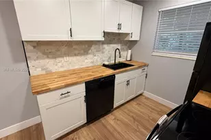 1035 SW 30th St, Fort Lauderdale, FL 33315 - Photo 2