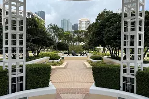 808 Brickell Key Dr, Miami, FL 33131 - Photo 6