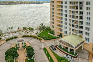 808 Brickell Key Dr, Miami, FL 33131 - Photo 2