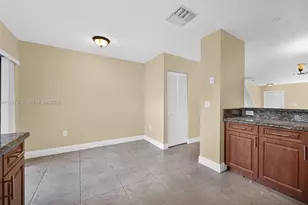 4930 S University Dr, Davie, FL 33328 - Photo 28