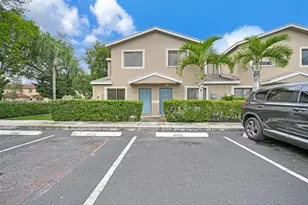 4930 S University Dr, Davie, FL 33328 - Photo 4