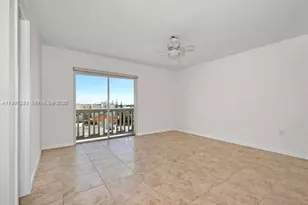 7620 Carlyle Ave, Miami Beach, FL 33141 - Photo 4