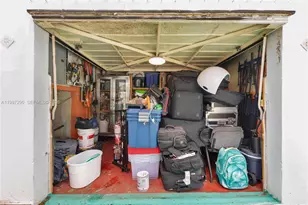 1335 NW 129th St, North Miami, FL 33167 - Photo 36