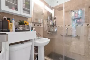 1335 NW 129th St, North Miami, FL 33167 - Photo 20