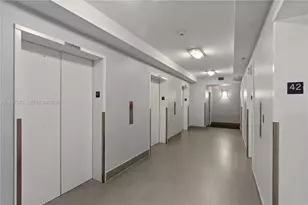 1200 Brickell Bay Dr, Miami, FL 33131 - Photo 38