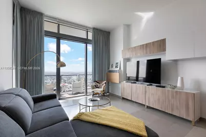 88 SW 7th St #4106, Miami, FL 33130 - Photo 6