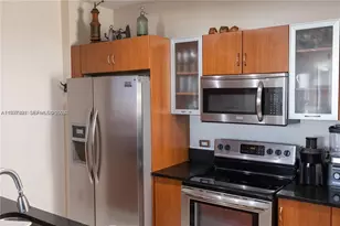 2775 NE 187th St, Aventura, FL 33180 - Photo 10