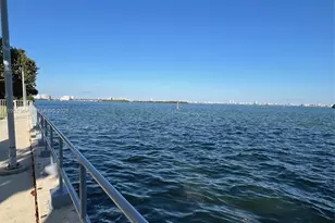 880 NE 69th St, Miami, FL 33138 - Photo 28