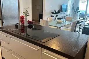 18201 Collins Ave, Sunny Isles Beach, FL 33160 - Photo 8