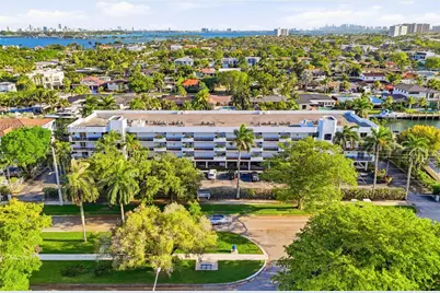 2370 NE 135th St #405, North Miami, FL 33181 - Photo 38