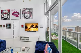 475 Brickell Ave, Miami, FL 33131 - Photo 10