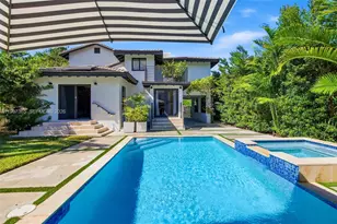 436 NE 88th St, El Portal, FL 33138 - Photo 2
