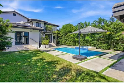 436 NE 88th St, El Portal, FL 33138 - Photo 10