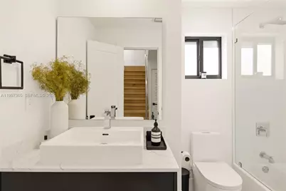 436 NE 88th St, El Portal, FL 33138 - Photo 30