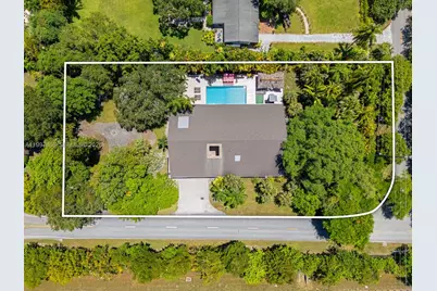7990 SW 76th Ave, Miami, FL 33143 - Photo 2