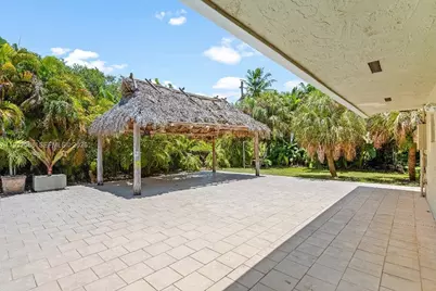 7990 SW 76th Ave, Miami, FL 33143 - Photo 12