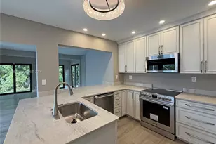 410 SW 56th Ave, Plantation, FL 33317 - Photo 2