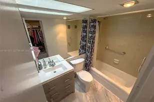 251 174th St, Sunny Isles Beach, FL 33160 - Photo 38