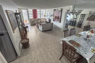 251 174th St, Sunny Isles Beach, FL 33160 - Photo 24