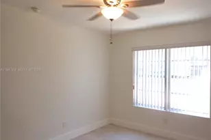 221 SW 9th Ave, Miami, FL 33130 - Photo 18