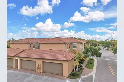 1148 SW 147th Ave, Pembroke Pines, FL 33027 - Photo 2