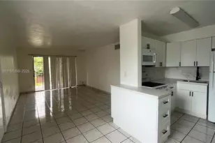 8701 SW 141st St, Palmetto Bay, FL 33176 - Photo 2