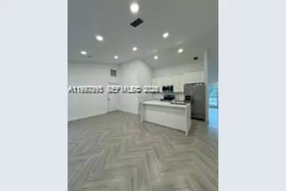 427 SW 169th Ter, Weston, FL 33326 - Photo 12