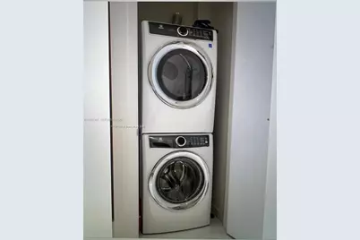 851 NE 1st Ave #304, Miami, FL 33132 - Photo 24