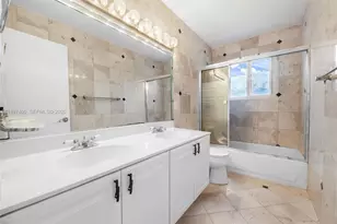 8724 NW 189th Terrace, Hialeah, FL 33018 - Photo 20