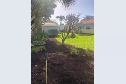 1920 Eucalyptus Ave, Hutchinson Island, FL 34949 - Photo 4