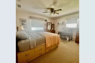 1920 Eucalyptus Ave, Hutchinson Island, FL 34949 - Photo 18