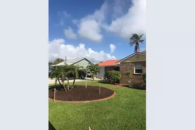 1920 Eucalyptus Ave, Hutchinson Island, FL 34949 - Photo 8