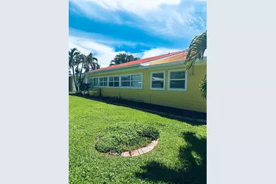 1920 Eucalyptus Ave, Hutchinson Island, FL 34949 - Photo 24