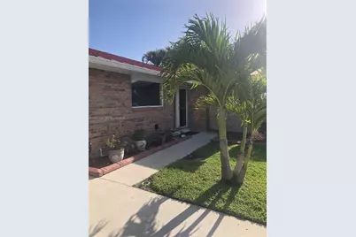 1920 Eucalyptus Ave, Hutchinson Island, FL 34949 - Photo 2