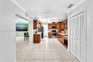 1900 NW 95th Ave, Pembroke Pines, FL 33024 - Photo 18