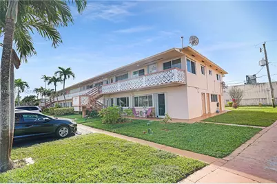 820 SW 11th Ave #5B, Hallandale Beach, FL 33009 - Photo 4