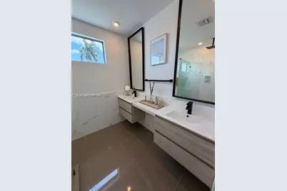 3645 SW 3 St, Miami, FL 33135 - Photo 10