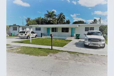 1340 NW 102nd St #1340, Miami, FL 33147 - Photo 2