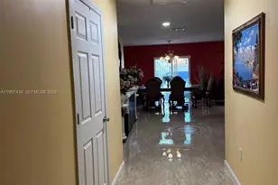 2720 NW 11th St, Fort Lauderdale, FL 33311 - Photo 2