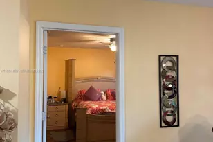 2720 NW 11th St, Fort Lauderdale, FL 33311 - Photo 18