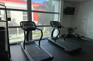 350 NE 24th St, Miami, FL 33137 - Photo 32