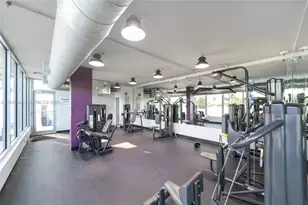 100 Lincoln Rd, Miami Beach, FL 33139 - Photo 16