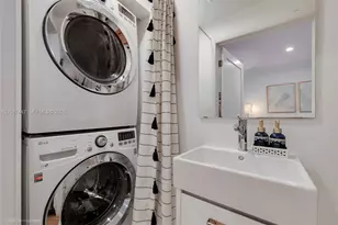 21 Madeira Ave, Coral Gables, FL 33134 - Photo 10