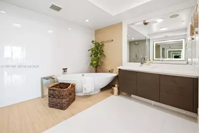 330 Sunny Isles Blvd #5-2102, Sunny Isles Beach, FL 33160 - Photo 18