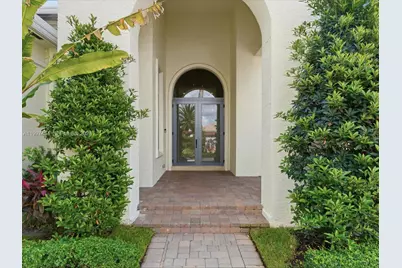 770 Leigh Palm Ave, Plantation, FL 33324 - Photo 4