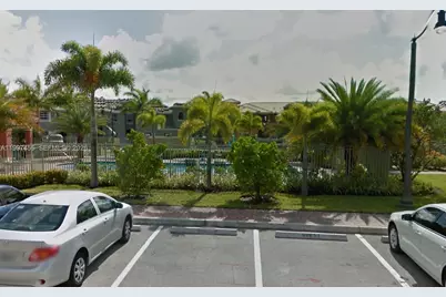 962 SW 143rd Ave #2207, Pembroke Pines, FL 33027 - Photo 8