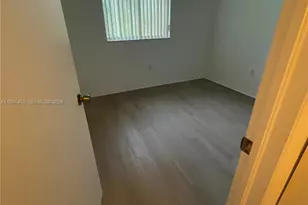 962 SW 143rd Ave, Pembroke Pines, FL 33027 - Photo 14